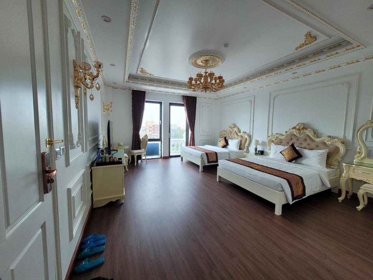 Khach San Hoa Dong Hotell Phu Ly Exteriör bild