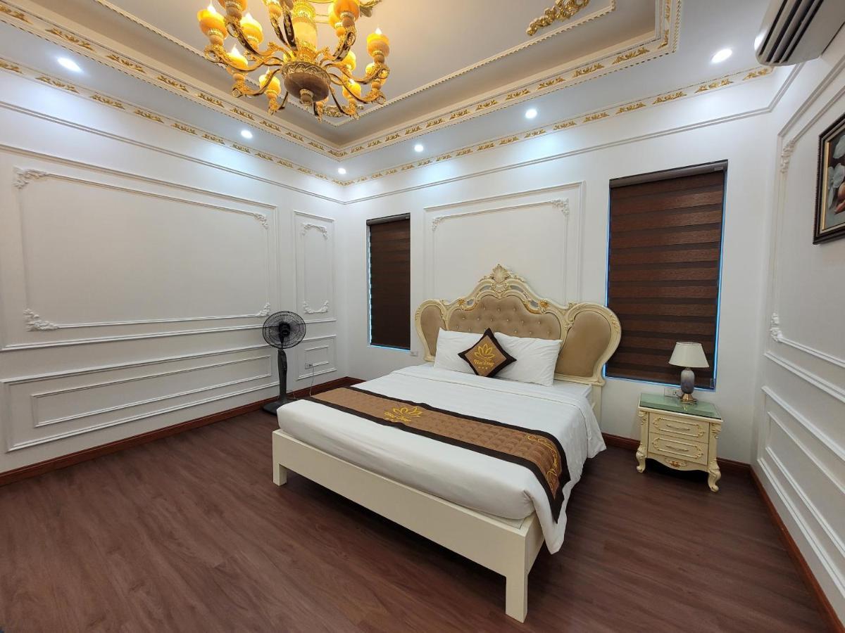 Khach San Hoa Dong Hotell Phu Ly Exteriör bild
