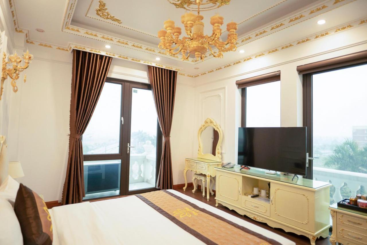 Khach San Hoa Dong Hotell Phu Ly Exteriör bild