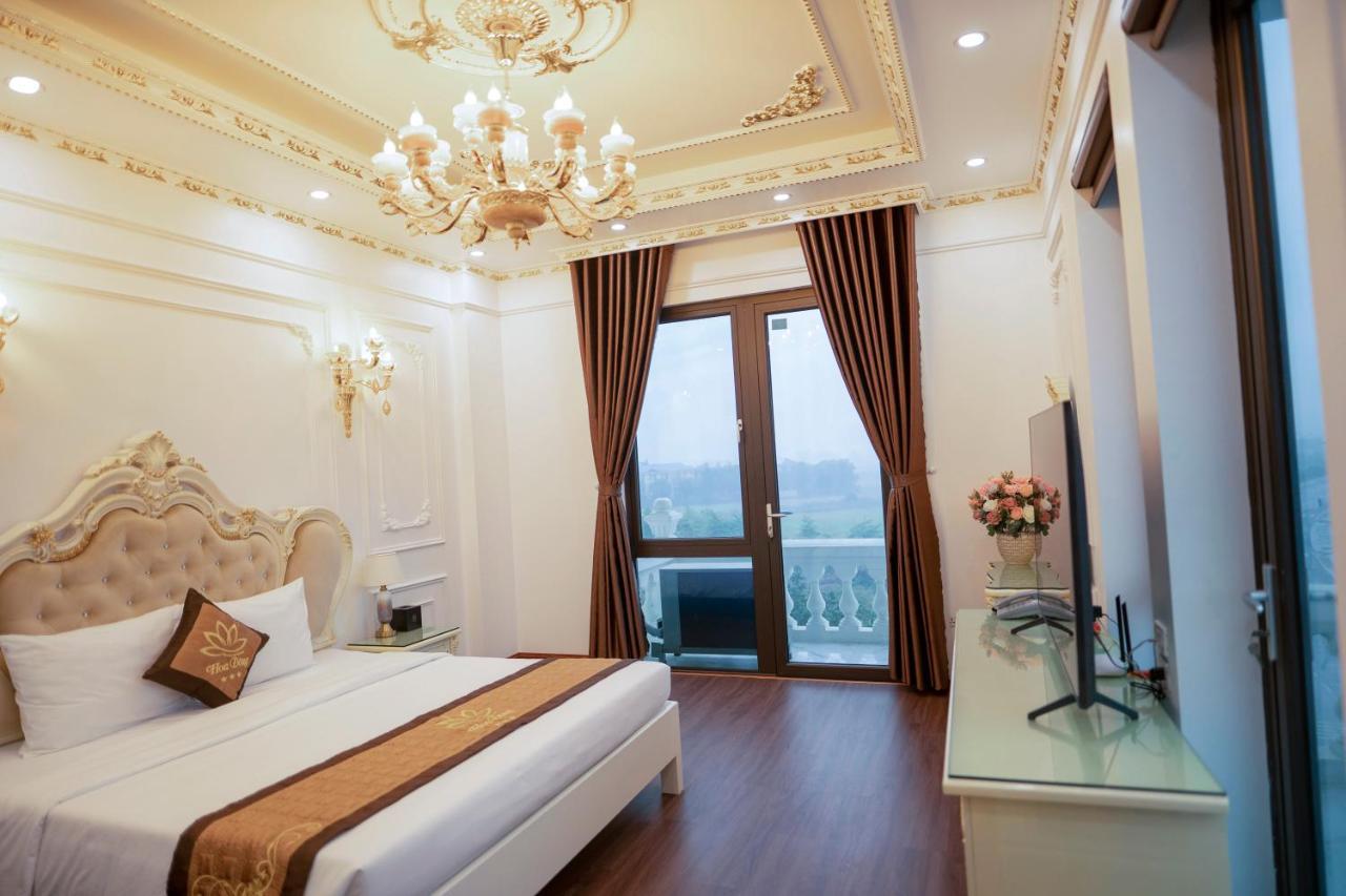 Khach San Hoa Dong Hotell Phu Ly Exteriör bild