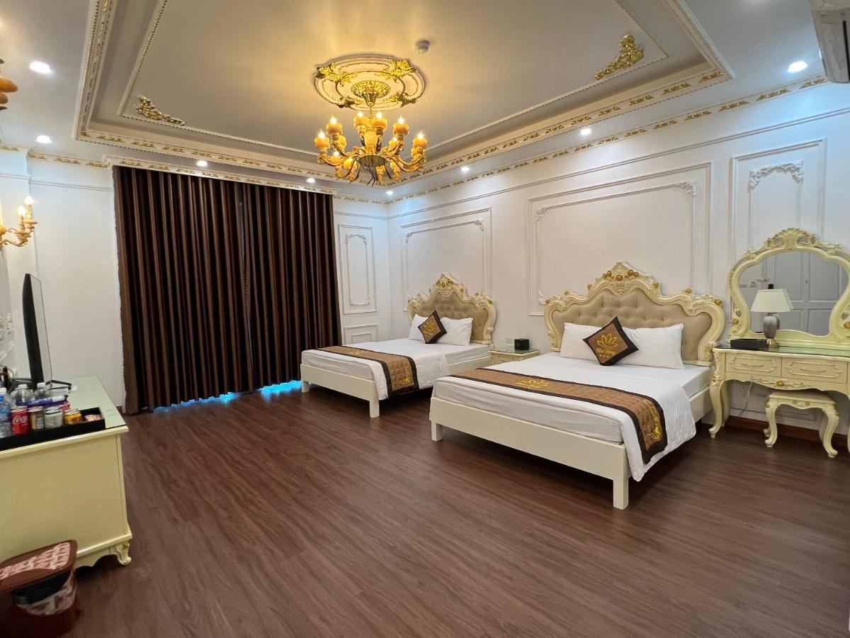 Khach San Hoa Dong Hotell Phu Ly Exteriör bild